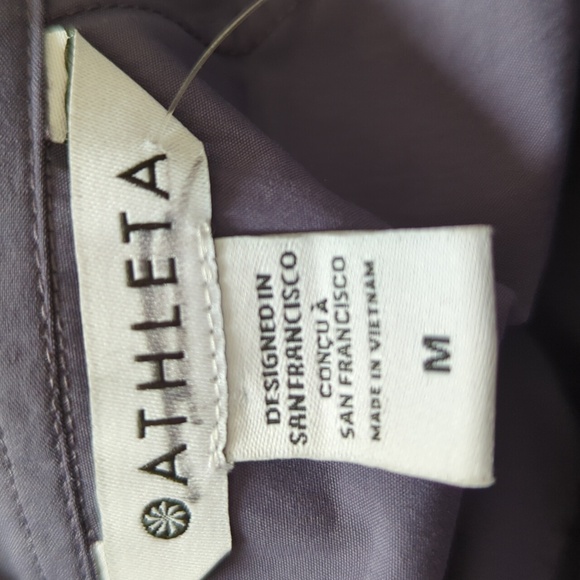 Athleta Relaxed Poplin Button Down Dusk Violet M - Picture 16 of 16